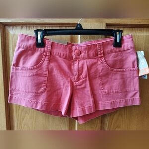 NWT Mossimo Juniors 9 Coral/Guava Colored Shorts, Low Rise